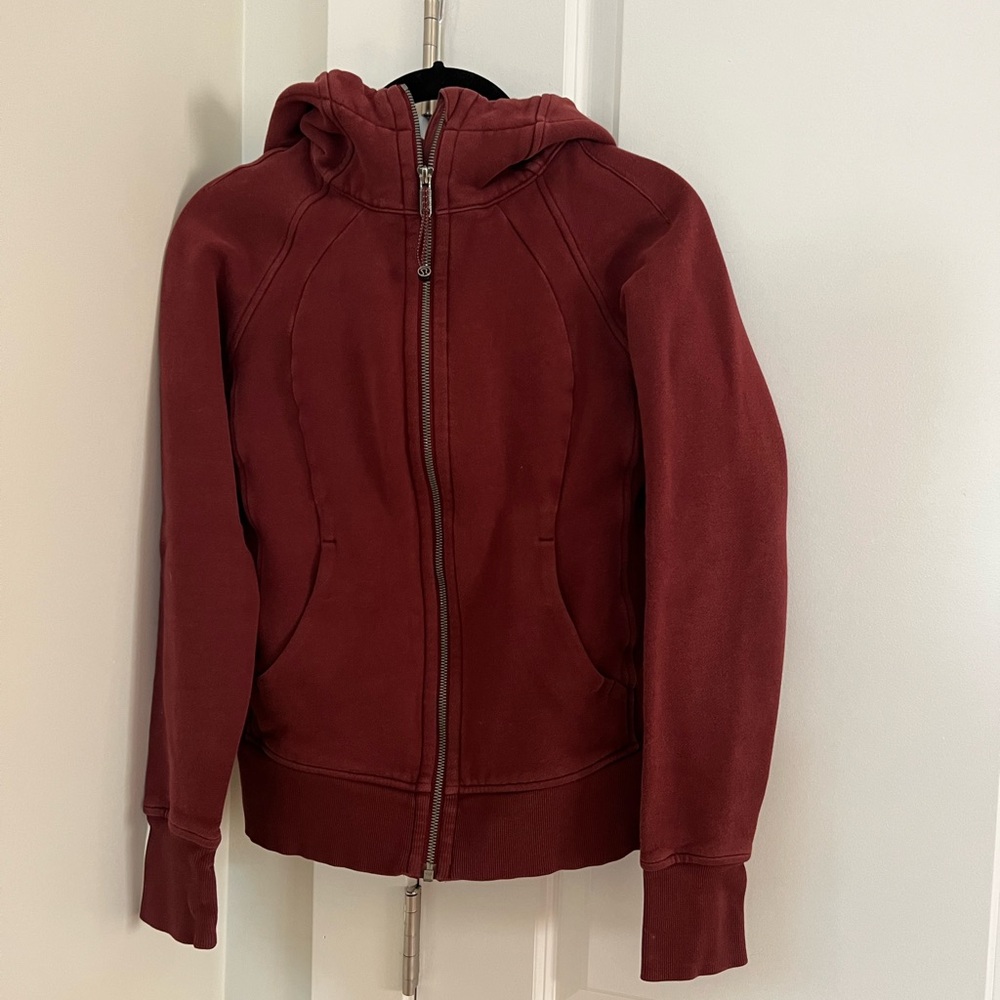 Lululemon Burgundy scuba hoodie